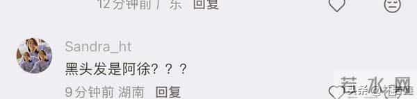 陈奕迅徐濠萦现身香港街头被偶遇,51岁陈奕迅换了发型,帅翻了!