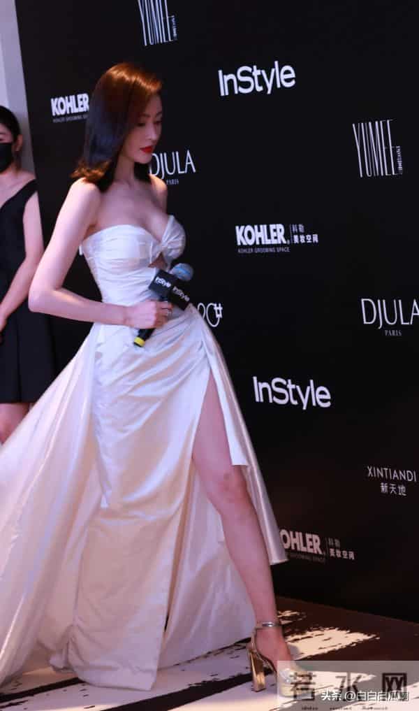 张天爱,行走的3D建模身材,好的不得了!