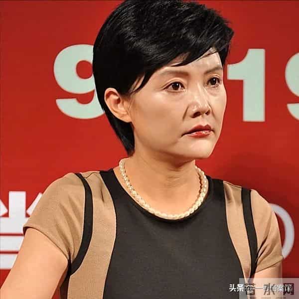 凄凉一生，马晓晴与名导同居多年被抛弃，如今复出无人问津