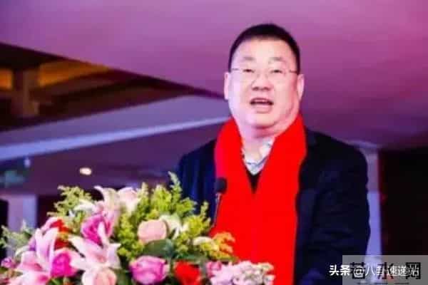 余生好好走!57岁央视女主持王小丫,原来早已经走上另一条大路