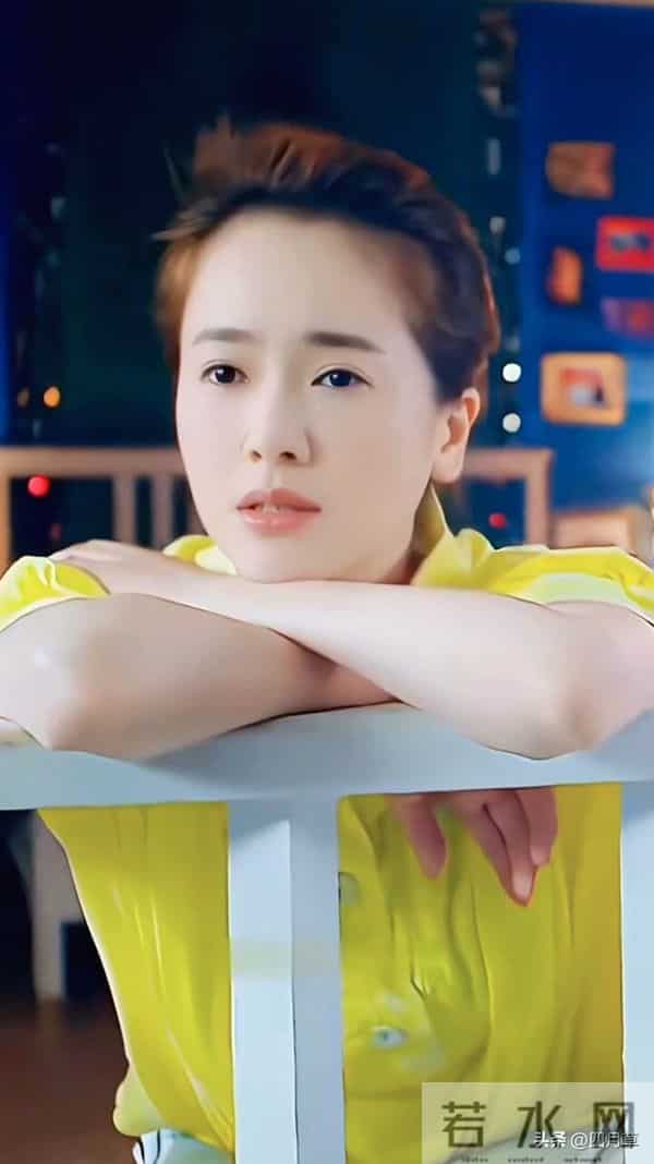 女演员 "左小青