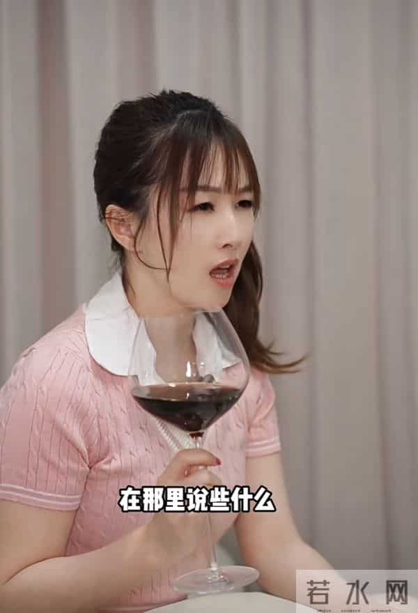 TVB前童颜女神晒近况！被指面部浮肿明显发福，称周游列国是假象