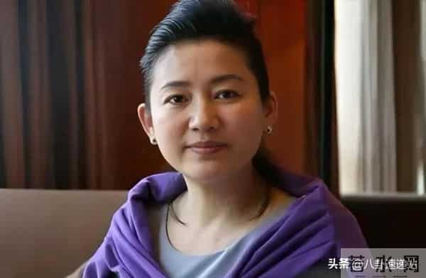 余生好好走!57岁央视女主持王小丫,原来早已经走上另一条大路