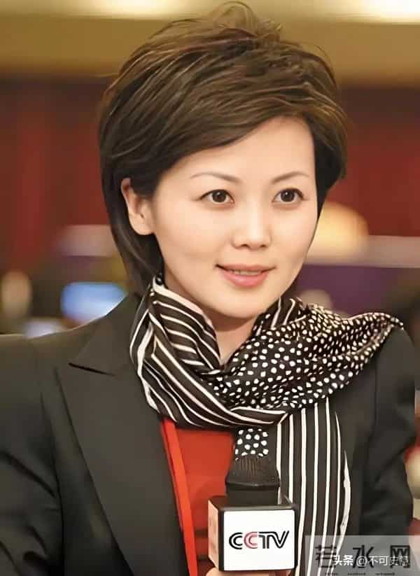 至今未婚的5位央视女主持,明明私生活干净,为何依旧单身?