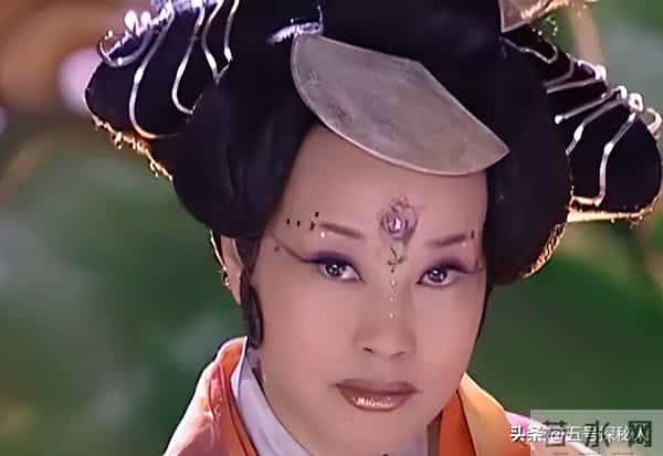 刘晓庆怎么也没想到,一身反骨的40岁外甥,却成了她此生最大的债