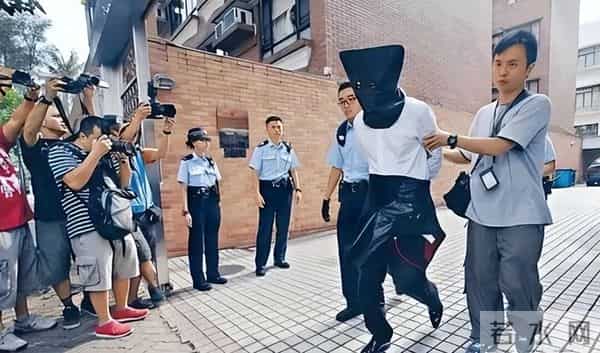 婚内出轨整容医生,偷前夫12亿财产,靠一首歌爆火的陈红今如何?