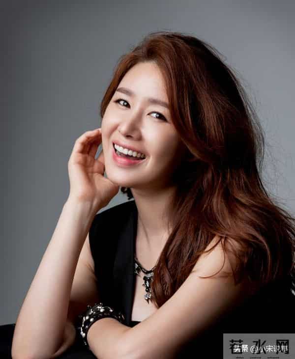 韩国小姐冠军体重暴涨至150斤,自曝接不到工作,无奈转行卖保险