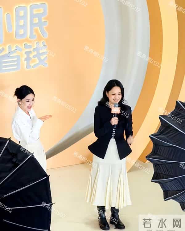 阿娇本人太美了,眼睛好漂亮又美又灵,她只要不发胖颜值就无敌!