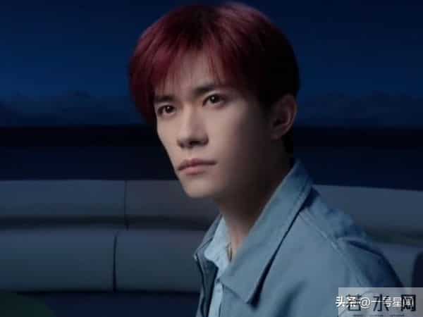 钱赚够了不装了?被曝"丑闻"的易烊千玺,揭开了内娱"恶俗"的一面