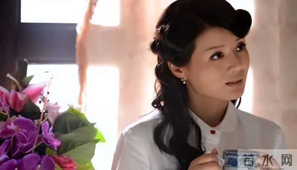 离婚8年,一别两宽,程愫从不提傅程鹏,如今才看懂她赢在哪