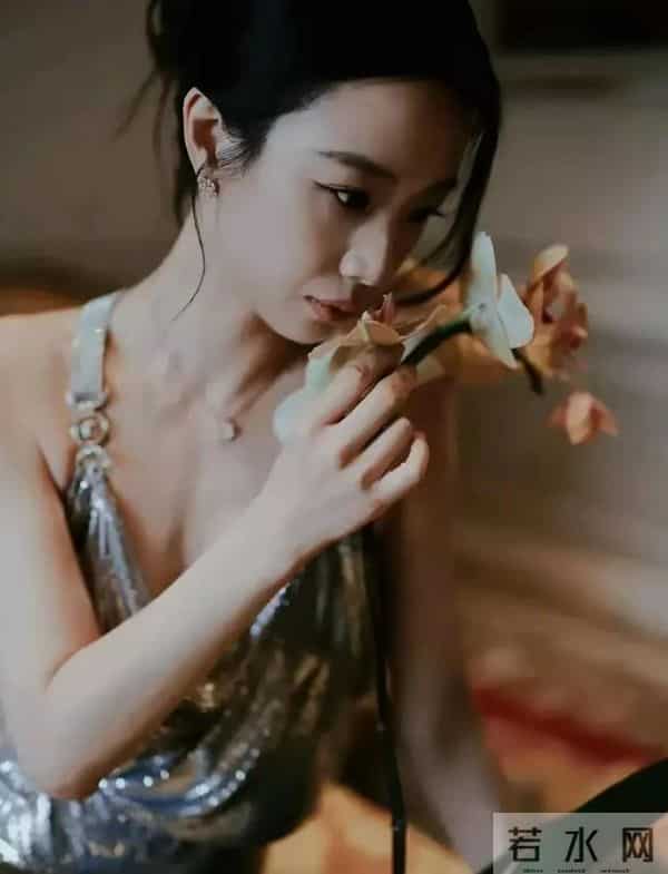 想到李梦这么开放,这身材真有料