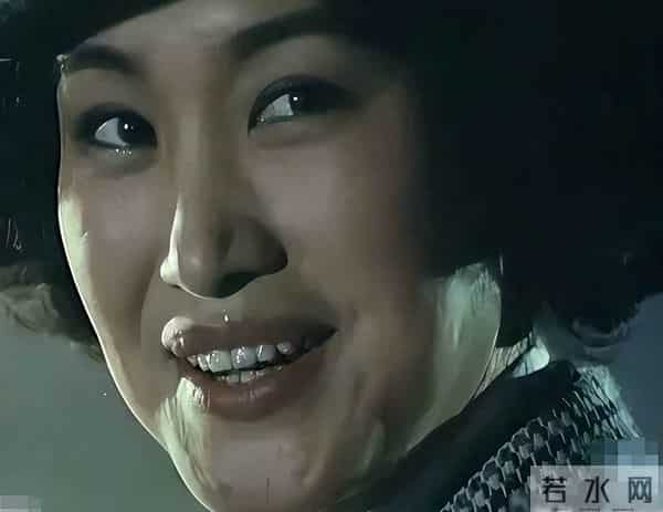 同居多年却没领证,38岁高龄产下女儿,当爱人离世后她如今怎样