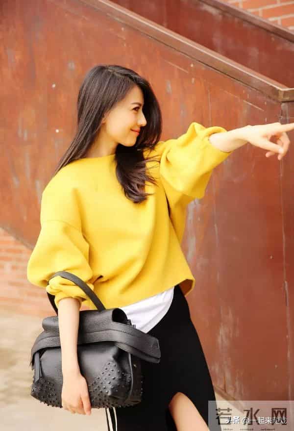 高圆圆美得不得了,完美诠释了性感