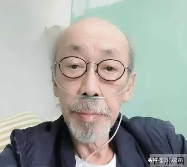 “喜剧王”冯淬帆离世:一生无儿无女,床头常年放着汪明荃剧照