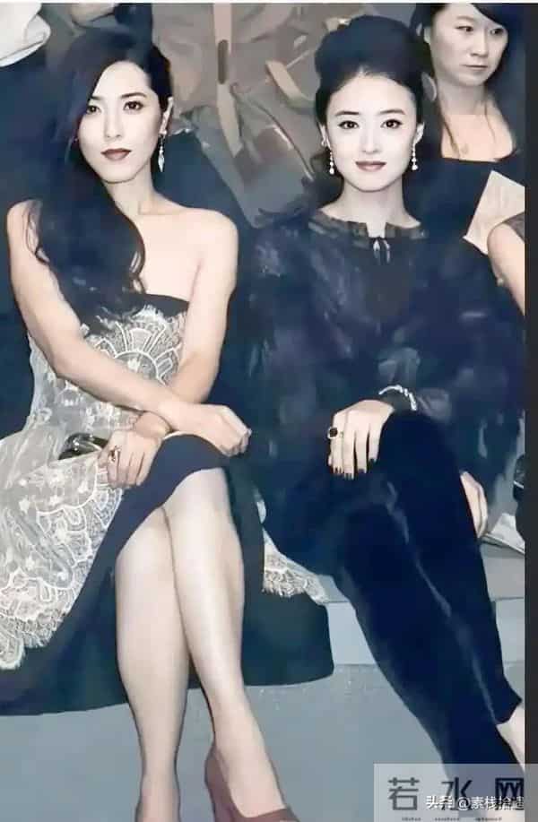 再看蒋欣曾黎12年前合影,才懂什么是“漂亮”与“绝色”的区别