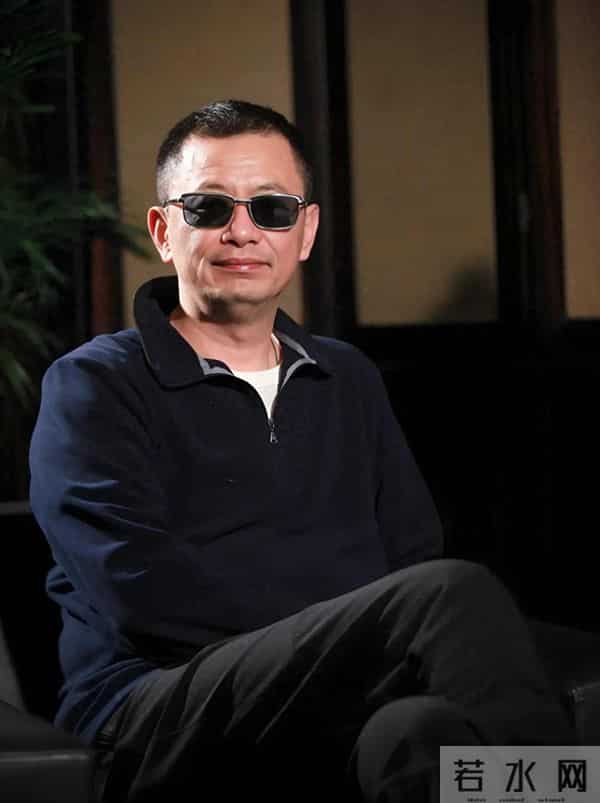 王家卫受害者越扒越有，张智霖被困10年不欢而散，临走还被爆粗口