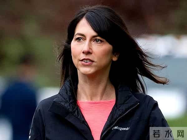 贝索斯前妻的“慈善逆行”:一月捐3亿给HBCUs,五年捐出半幅身家