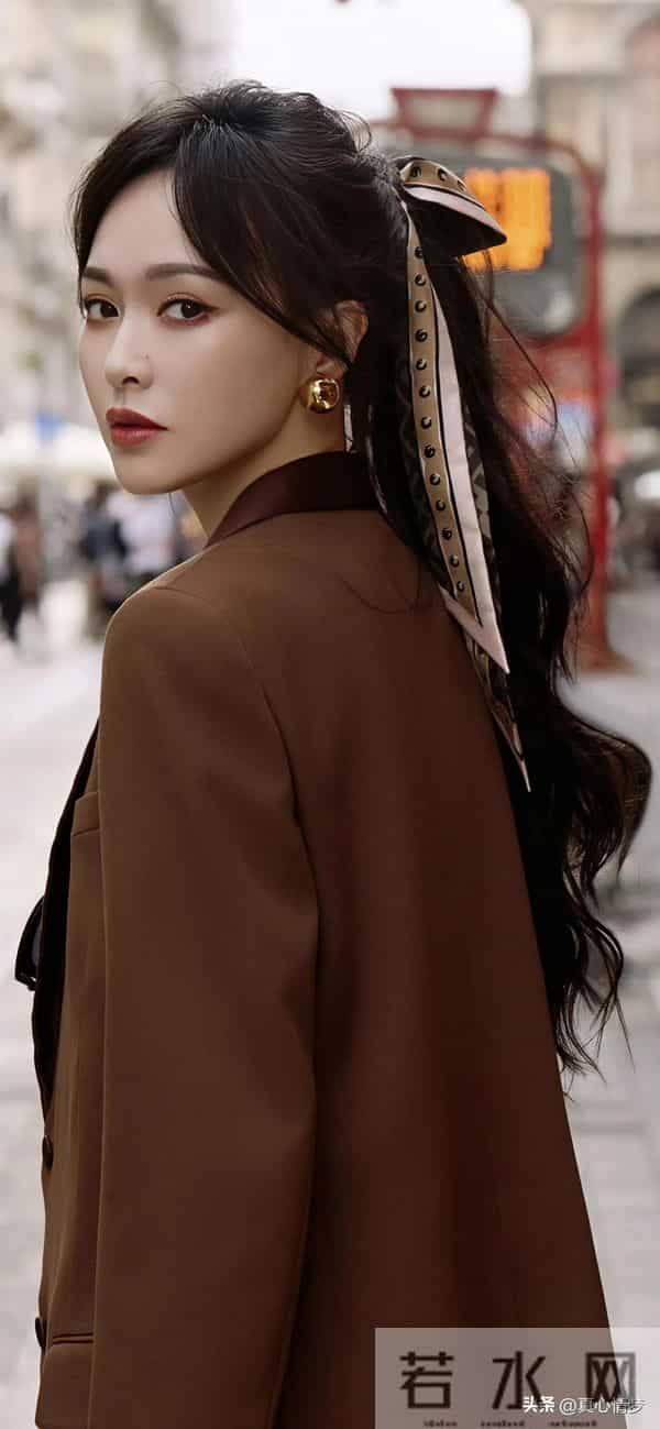 珍藏明星壁纸（500）唐嫣