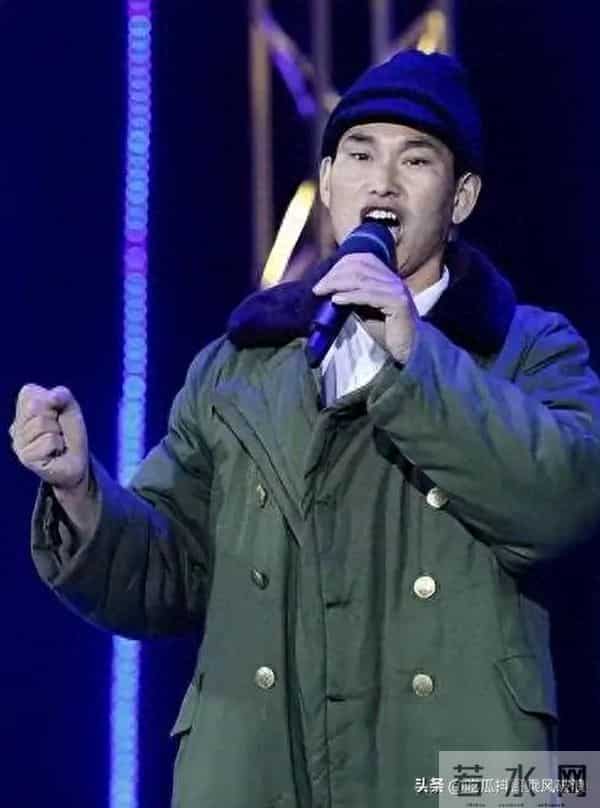 大衣哥赢了，私生子传闻是假的，走红后瞧不起左邻右舍也是假的！