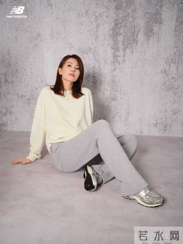 高圆圆美得不得了,完美诠释了性感