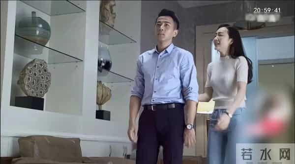 刘恺威眼光不错 不管大幂幂 还是王鸥 身材都是顶级 中年男人无法拒绝