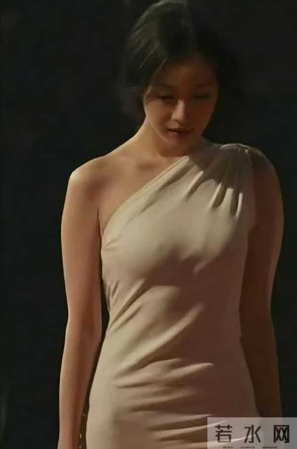 王家卫爆倪小姐有后台,倪妮不告蛐蛐导演王家卫秦雯,反倒告网友