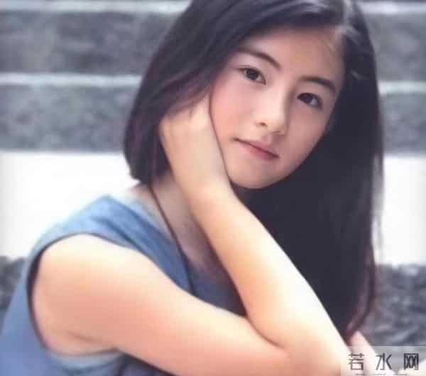 张柏芝也没想到,前夫谢霆锋留给她的大儿,如今竟成她唯一的依靠