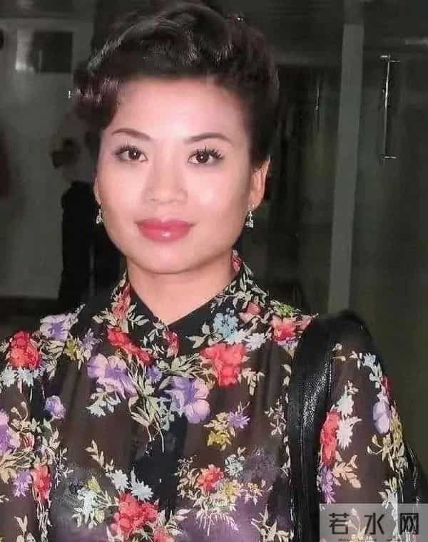 不结婚，如何解决生理需要？56岁的声乐家张也，给出了最佳回答