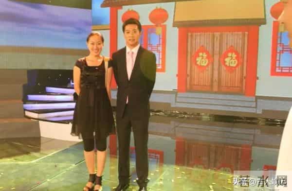 24年他从确诊到去世仅15天,“央视最帅主持人”的遭遇,令人痛心