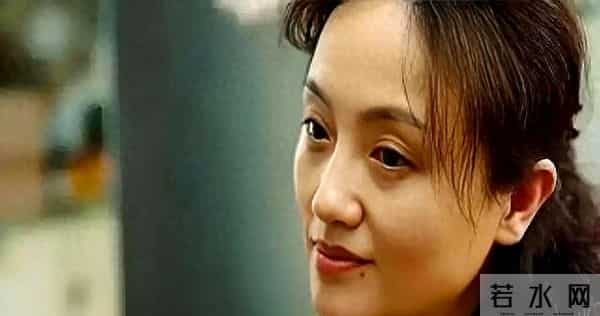 泪目!朱媛媛片场晕倒真相曝光,背后细节太揪心