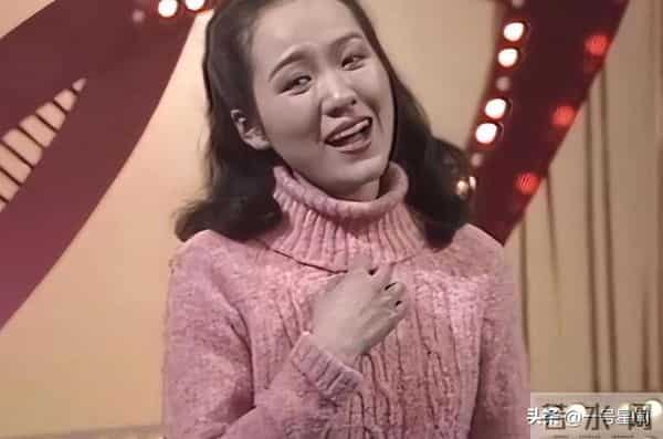 国内赚钱国外花,被"玩腻"后回国捞金的郑绪岚,终究遭到了"反噬"