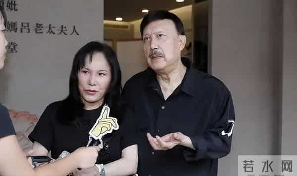 曾是一代歌王,却沦为人尽皆知的台独分子,如今家破人亡下场凄凉