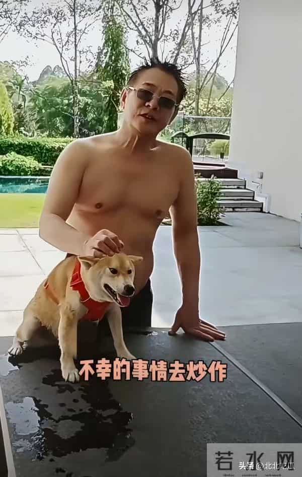 豁出去了!62岁李连杰首次光膀子出镜,坦言不认识那位朋友不炒作