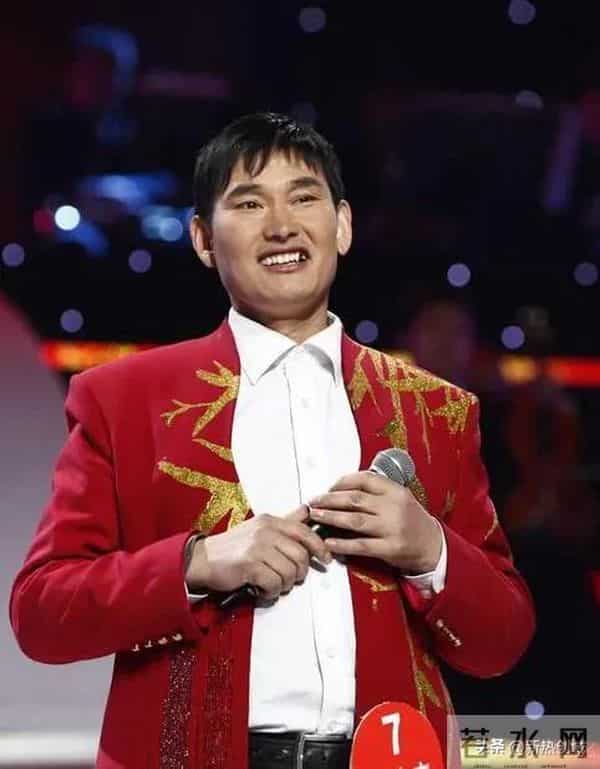 大衣哥凉了?他一句话戳破真相。