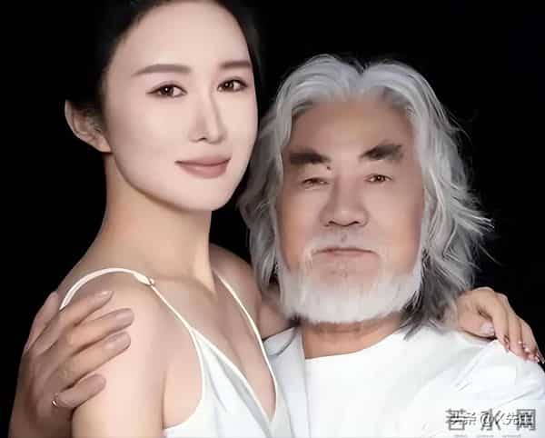 钱再多也没用,74岁张纪中爷孙恋翻车,年仅一岁的女儿遭受恶意