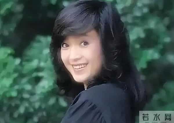 为闺蜜老公生女,又霸占别人丈夫31年,没名没分却分得了巨额遗产