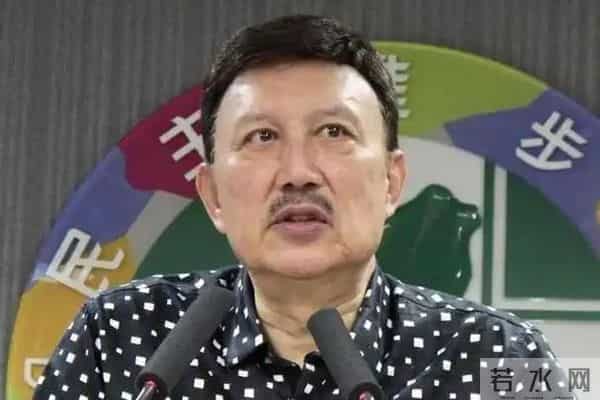 曾是一代歌王,却沦为人尽皆知的台独分子,如今家破人亡下场凄凉