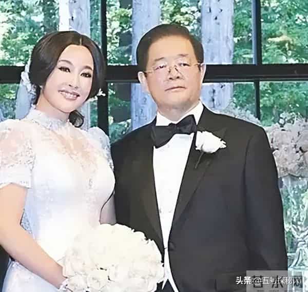 刘晓庆怎么也没想到,一身反骨的40岁外甥,却成了她此生最大的债