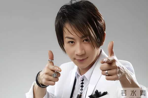 抗癌成功仅1年,49岁刘谦高调官宣喜讯,董卿的话,终于有人信了