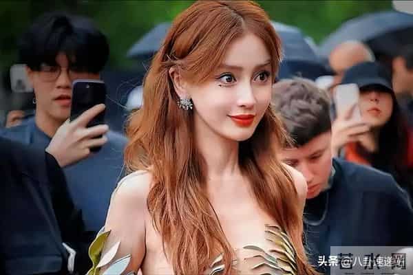 再漂亮有什么用?连续多场直播带货的杨颖,给内娱女星提了个醒