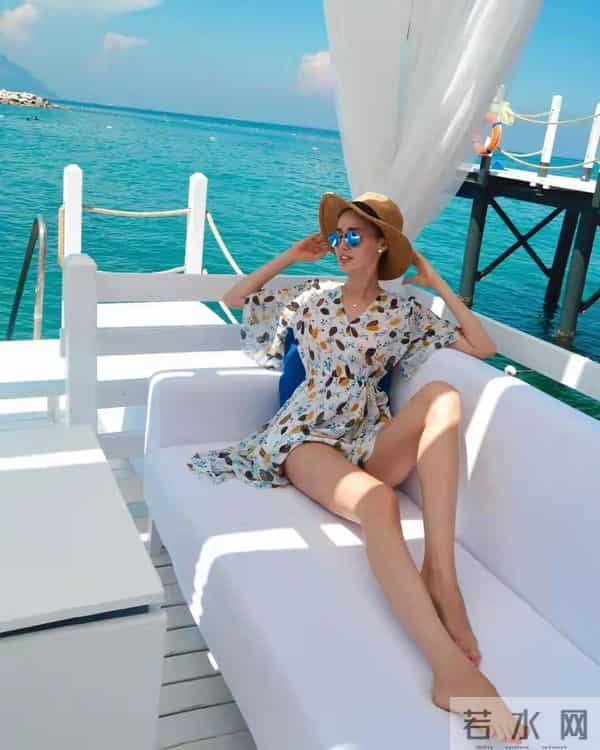 颜值高 身材好 俄罗斯选美冠军 阿纳斯塔西娅·科斯坚科