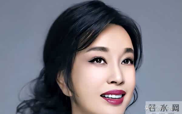 一辈子对刘晓庆忠诚,也没挽回婚姻,65岁仍单身的他后悔了吗