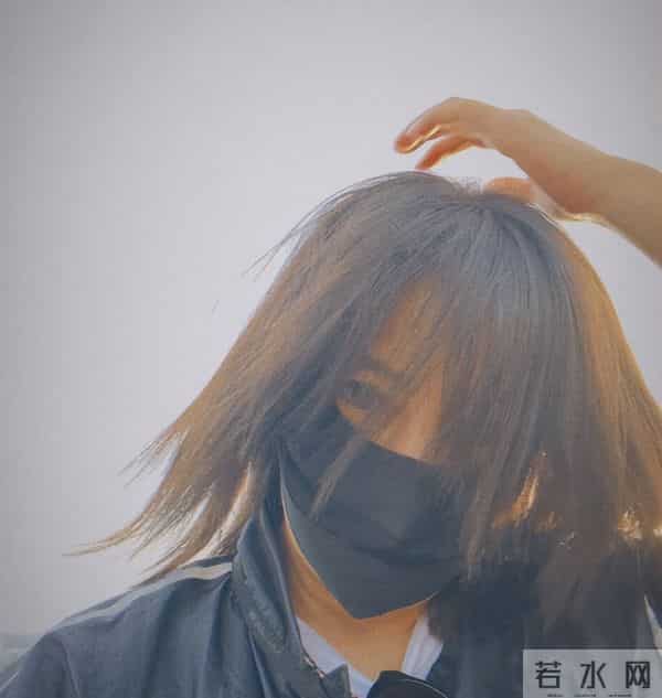 落地的凤凰不如鸡?消失四年后,赵薇终是为自己的“选择”买了单