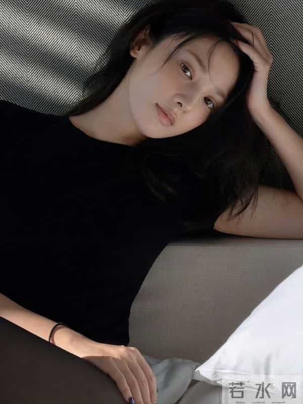 11.4娱乐瓜:肖战 杨紫 成毅 杨幂 白鹿 彭小苒 张凌赫 梁洁 李兰迪