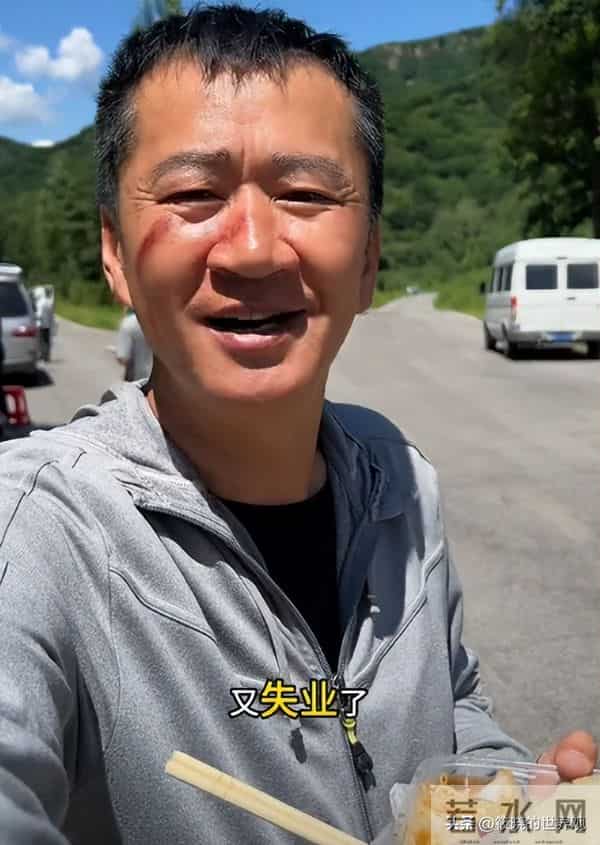 张颂文说对了,不拍戏就“消失”的演员李嘉明,已走上另一条大道
