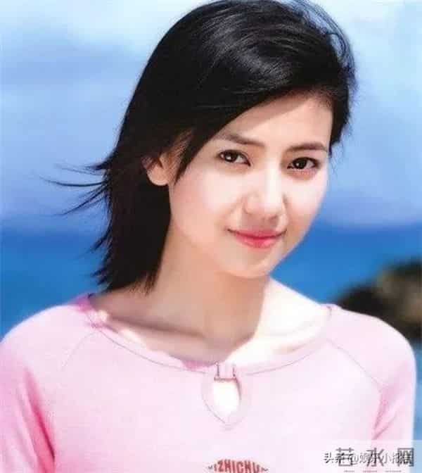 高圆圆日渐丰腴了，毕竟年龄大了