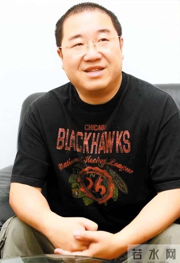 宋丹丹没想到,被自己公开怒斥的英达,如今竟走上了另一条上坡路