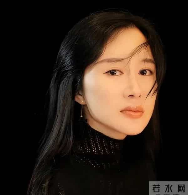 张纪中妻子不再隐忍！最担心的不是家产和名声，而是才1岁的女儿