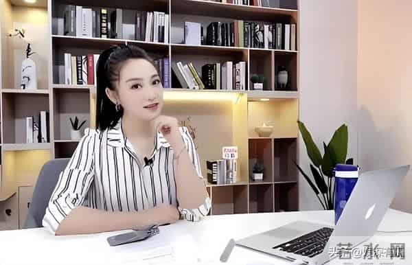 朱赤丹：结婚多年无儿无女，45岁辞职选择创业，因考试压力大痛哭