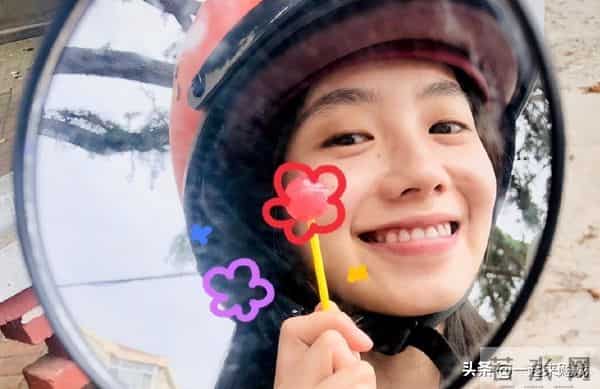 刘浩存绝美性感，气质封神惊艳瞬间